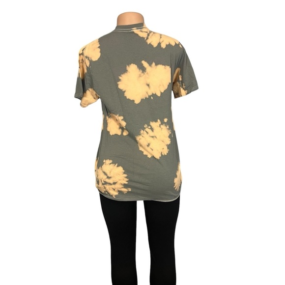 Disney Pirates Of The Caribbean Tie Dye Shirt - Picture 7 of 8